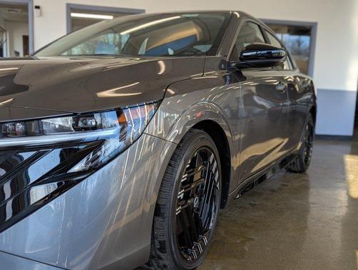 Gun Metallic 2026 Nissan Sentra SR