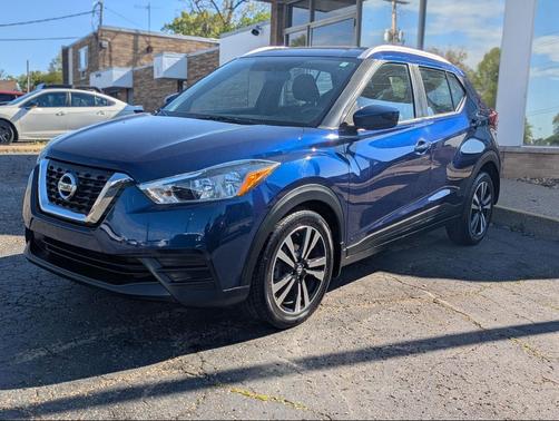 Deep Blue Pearl 2019 Nissan Kicks SV