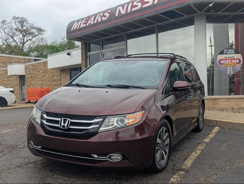 Dark Cherry Pearl 2014 Honda Odyssey Touring