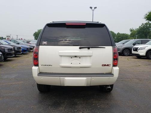 2013 GMC Yukon Denali