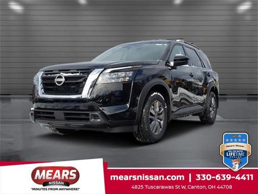 2025 Nissan Pathfinder SV 4WD