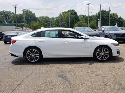 2023 Chevrolet Malibu FWD 1LT