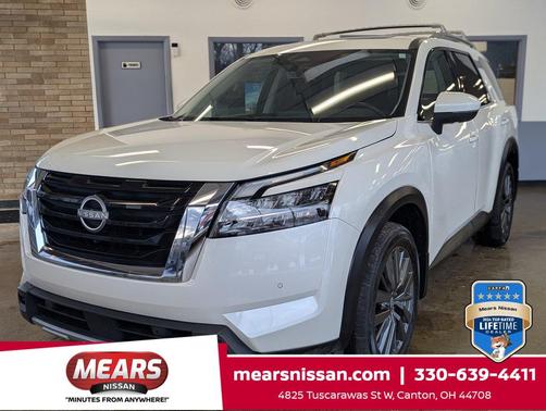 2024 Nissan Pathfinder SL 4WD