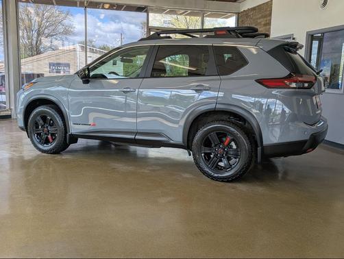 Boulder Gray Pearl 2025 Nissan Rogue Rock Creek