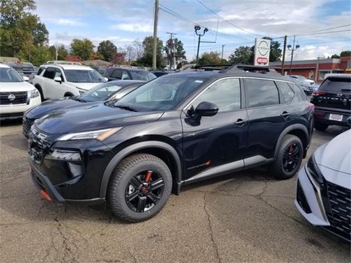 2025 Nissan Rogue Rock Creek