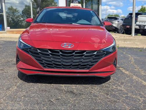 Scarlet Red Pearl 2022 Hyundai ELANTRA SEL