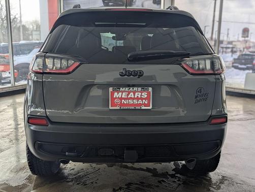 2022 Jeep Cherokee X 4x4