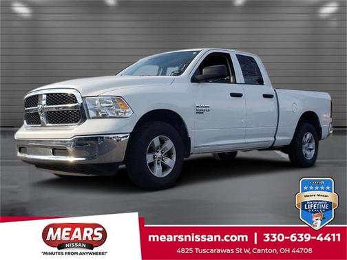 2024 RAM 1500 Classic SLT