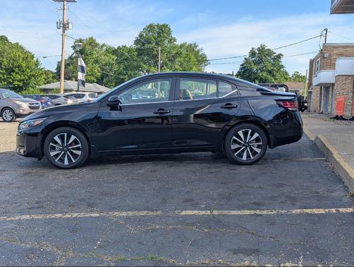 Super Black 2025 Nissan Sentra SV