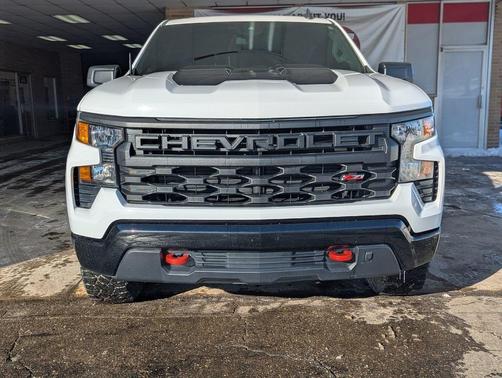 2022 Chevrolet Silverado 1500 Custom Trail Boss