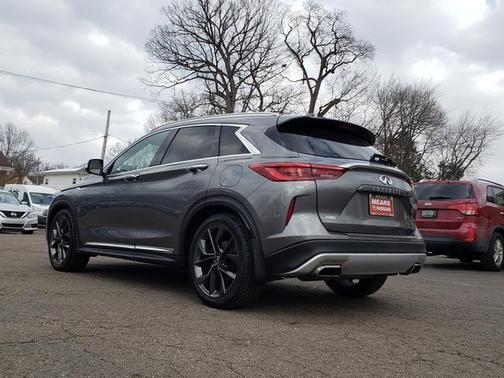 2019 INFINITI QX50 ESSENTIAL