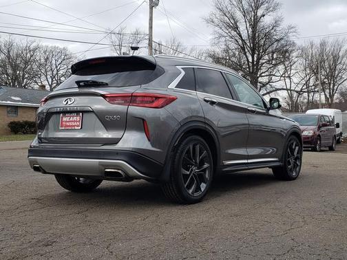 2019 INFINITI QX50 ESSENTIAL