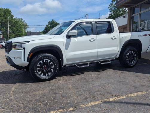 Glacier White 2023 Nissan Frontier PRO-4X