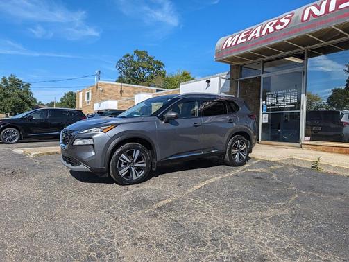Gun Metallic 2021 Nissan Rogue SL