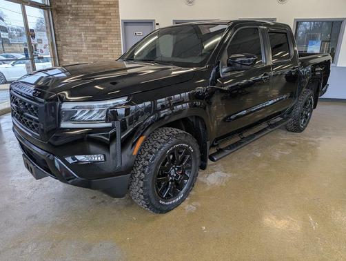 2023 Nissan Frontier SV