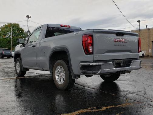 2024 GMC Sierra 1500 Pro