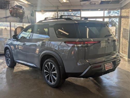 Boulder Gray Pearl 2026 Nissan Pathfinder Platinum