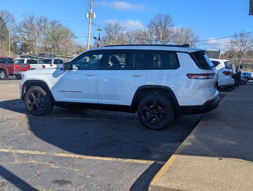 2025 Jeep Grand Cherokee L Altitude