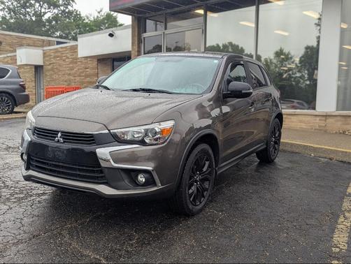 Quartz Brown Metallic 2017 Mitsubishi Outlander Sport 2.0 ES