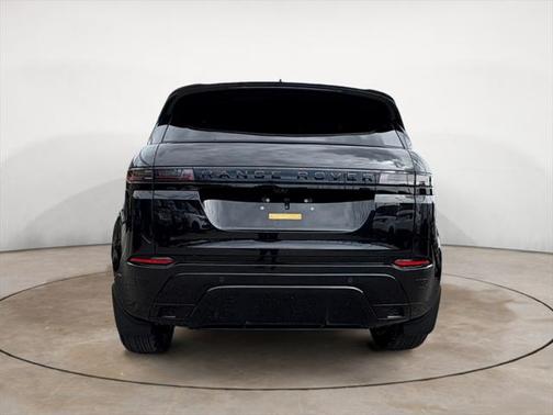 2026 Land Rover Range Rover Evoque Dynamic SE