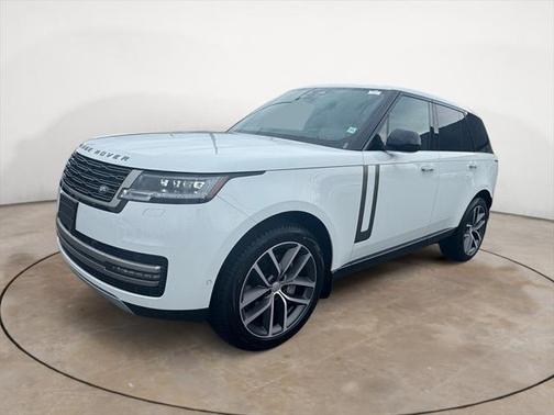 2025 Land Rover Range Rover P400 SE