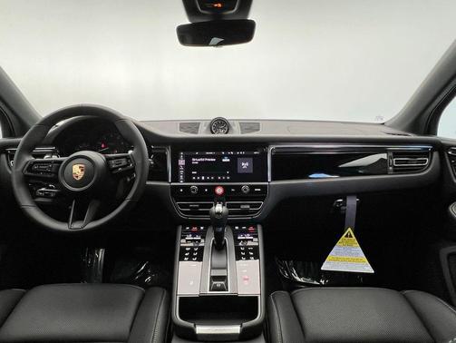 2026 Porsche Macan T