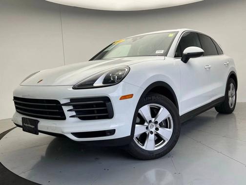 2023 Porsche Cayenne 