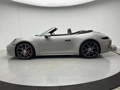Chalk 2025 Porsche 911