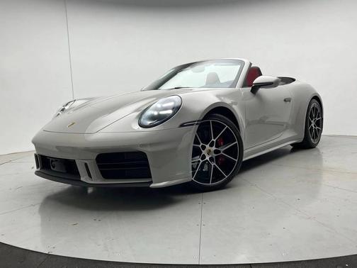 Chalk 2025 Porsche 911