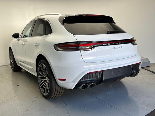 2026 Porsche Macan S