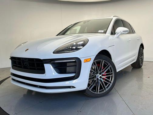 2026 Porsche Macan S