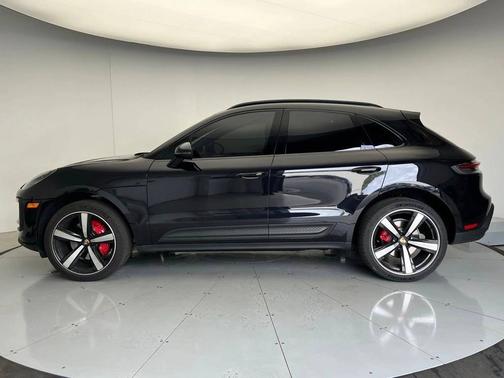 2023 Porsche Macan 