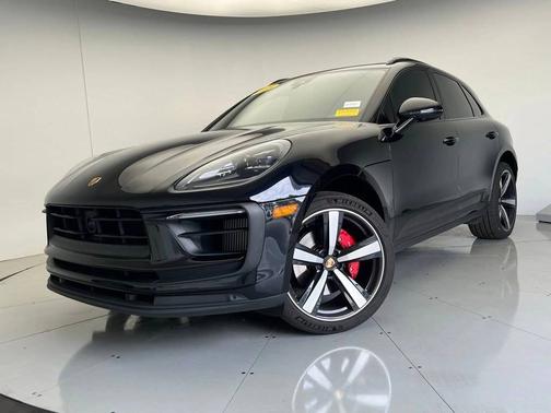2023 Porsche Macan 