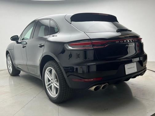 2021 Porsche Macan 