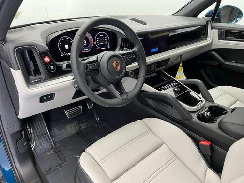 2025 Porsche Cayenne Cayenne