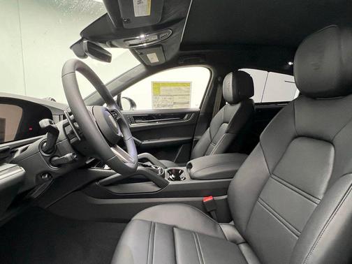 2026 Porsche Cayenne Cayenne Turbo E-Hybrid