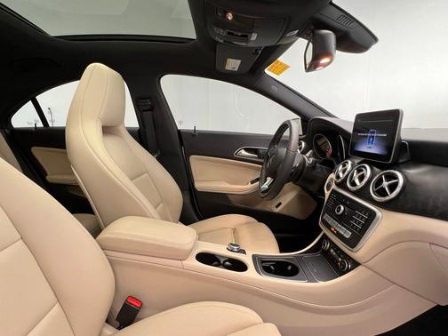 2019 Mercedes-Benz CLA 250 4MATIC