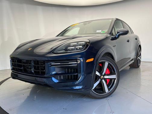 2024 Porsche Cayenne Turbo