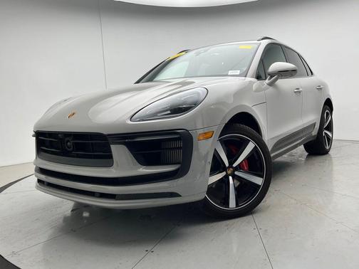 2023 Porsche Macan S
