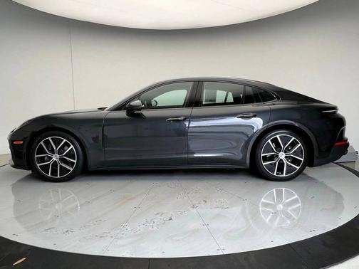 Volcano Grey Metallic 2025 Porsche Panamera