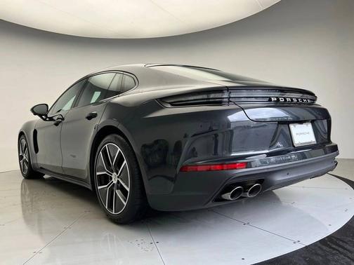 Volcano Grey Metallic 2025 Porsche Panamera