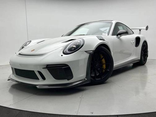 White 2019 Porsche 911