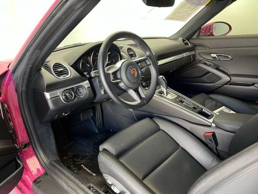 2024 Porsche 718 Boxster 