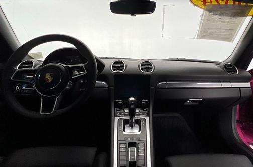 2024 Porsche 718 Boxster 