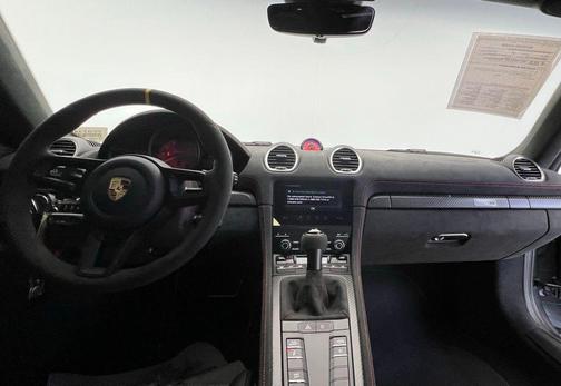 2025 Porsche 718 Spyder RS