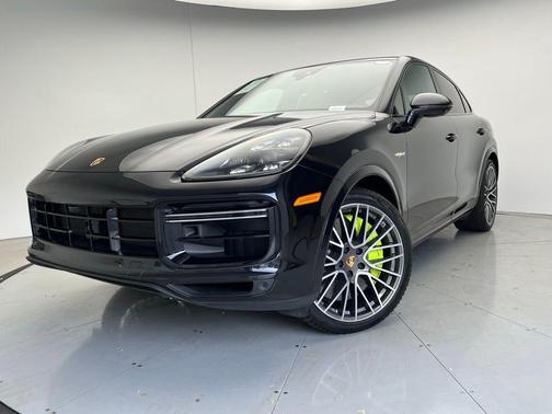 2022 Porsche Cayenne Turbo S