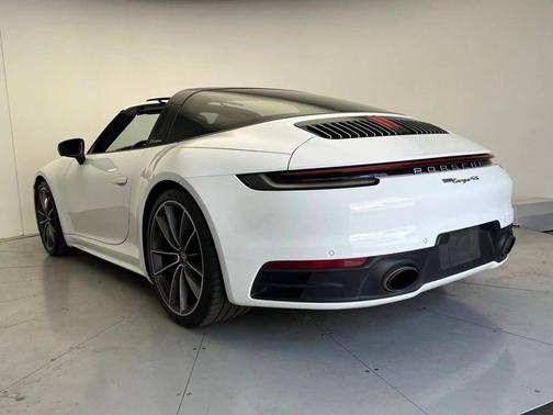 White 2021 Porsche 911
