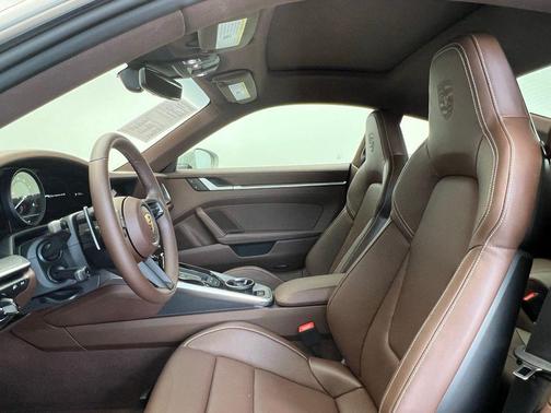 2024 Porsche 911 Carrera 4S