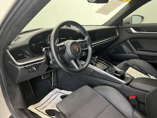 2024 Porsche 911 Turbo S