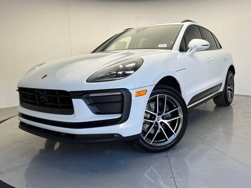 2026 Porsche Macan T